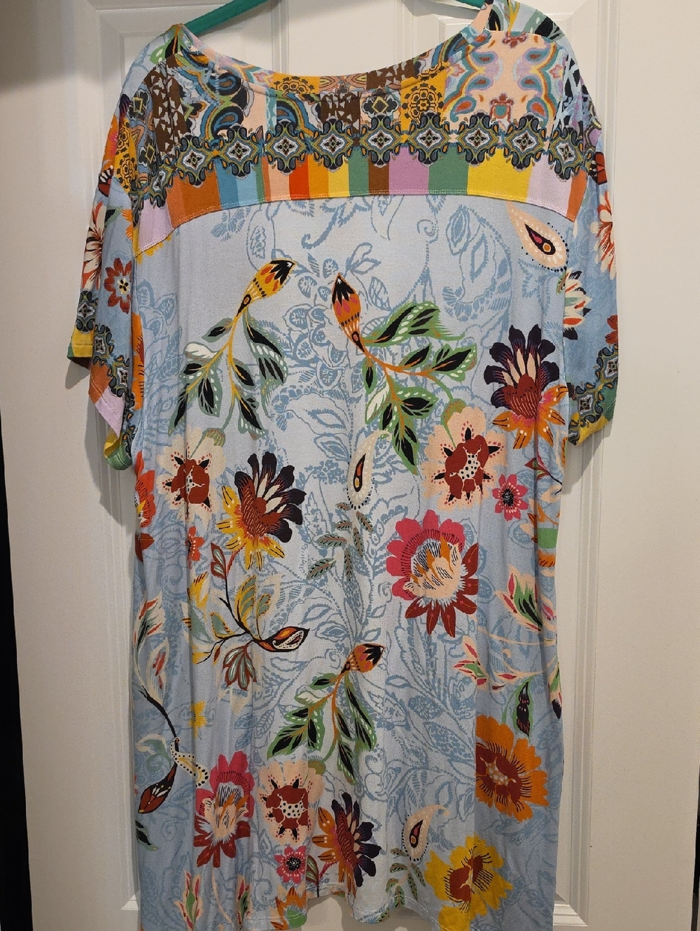 Johnny Was Boho Floral V-Neck Top - Light Blue Multi XXL W Assymetrical Hemline - Picture 6 of 6